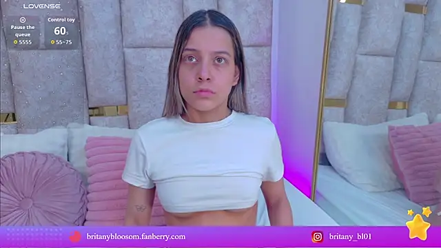 BritanyBlossom online show from May 26, 6:37 pm