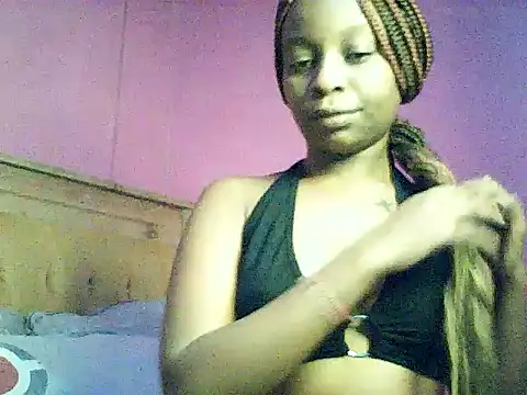 Snapshot of Sexy_brie chatting on May 17, 4:47 pm Sexy brie online show from May 17, 4:47 pm