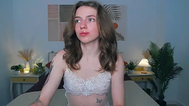 Snapshot of TayloryStar chatting on May 19, 8:09 am TayloryStar online show from May 19, 8:09 am
