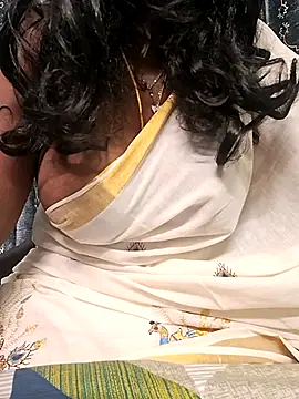 Tamil-ammukutty18 online show from July 12, 10:23 pm
