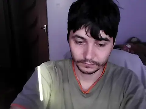 Snapshot of David0Storm chatting on June 14, 6:15 am David0Storm online show from June 14, 6:15 am