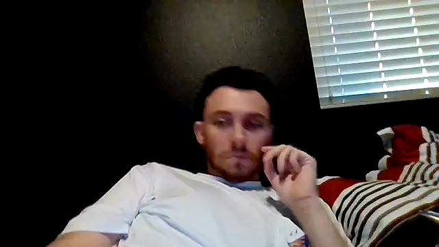 Tallhungcloudyyy online show from May 22, 2:30 am