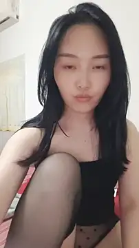 lylxili online show from June 14, 1:57 pm