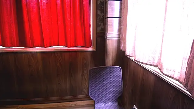 hugecock kate online show from July 12, 2:24 am