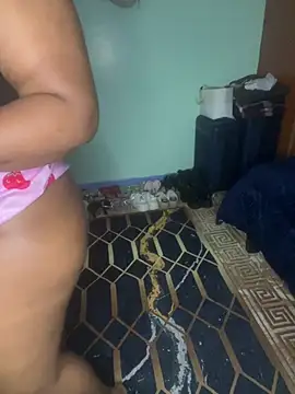 Snapshot of sexyDiva9 chatting on July 4, 2:23 pm sexyDiva9 online show from July 4, 2:23 pm