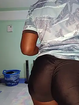 thickiana4 online show from May 26, 3:30 pm