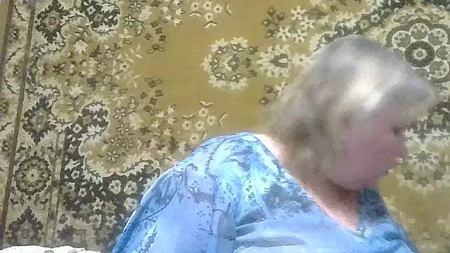 Snapshot of LediMelissa chatting on June 20, 8:00 pm LediMelissa online show from June 20, 8:00 pm