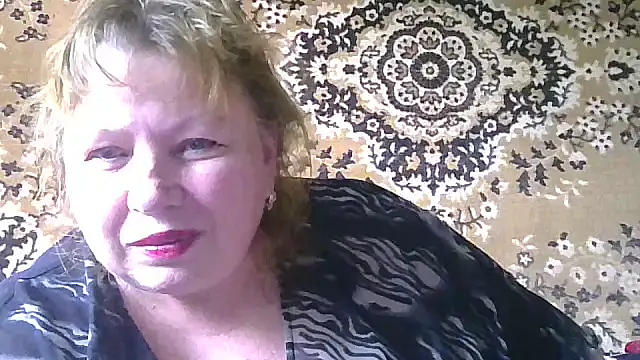 Snapshot of LediMelissa chatting on July 11, 1:03 pm LediMelissa online show from July 11, 1:03 pm