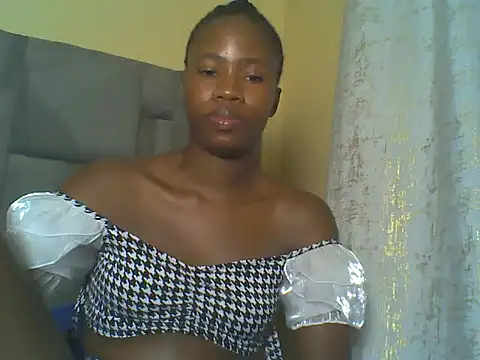 Cuteebony16 online show from May 19, 3:18 pm