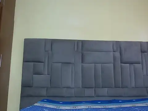 Cuteebony16 online show from July 8, 1:26 pm