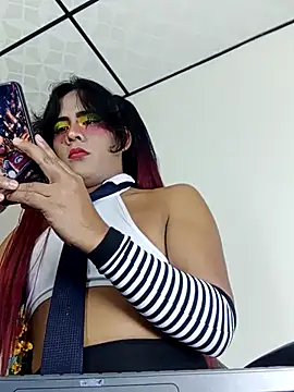 Elektra bigcock online show from May 30, 11:35 pm