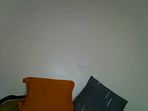 Snapshot of Cute_leira chatting on July 10, 9:12 am Cute leira online show from July 10, 9:12 am