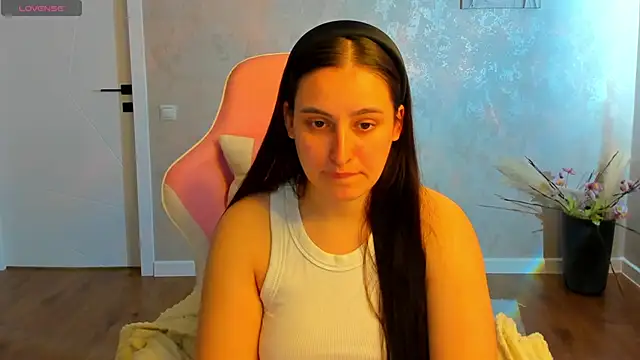 Snapshot of Elizabet_Colllins chatting on May 27, 1:57 am Elizabet Colllins online show from May 27, 1:57 am