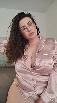 Snapshot of Elissa_Floyd__ chatting on May 30, 11:29 am Elissa Floyd online show from May 30, 11:29 am