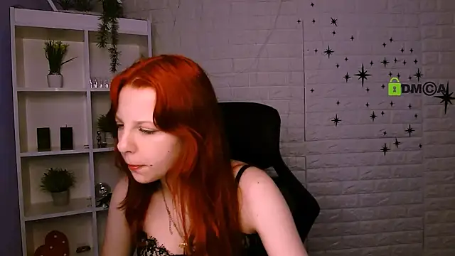 kriss babyyy online show from June 13, 7:23 pm