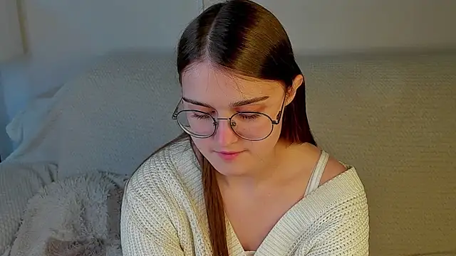 Veta cutE online show from May 30, 12:24 pm