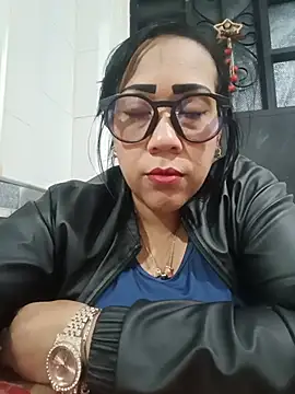 OliviaWilliamm online show from July 12, 5:15 pm
