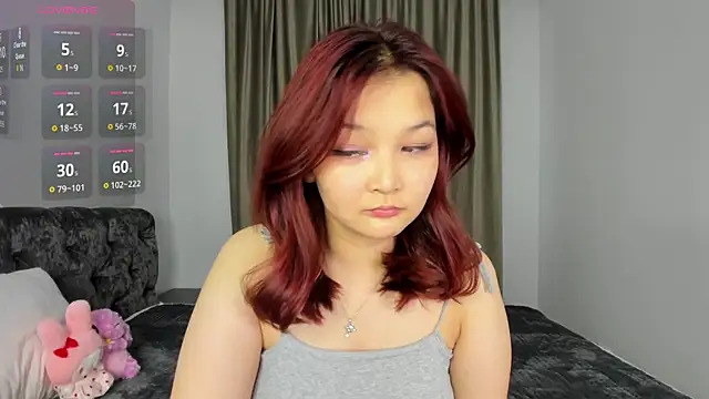 Snapshot of laylasweet_ chatting on May 28, 11:18 am laylasweet online show from May 28, 11:18 am