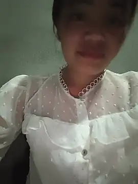 Emma-sin online show from July 4, 1:50 pm