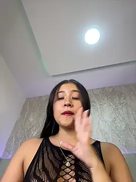 amara huxly online show from June 11, 7:56 pm