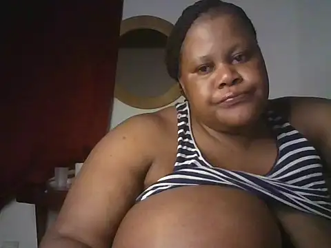 Snapshot of Sexy_boobiess chatting on July 14, 6:29 am Sexy boobiess online show from July 14, 6:29 am