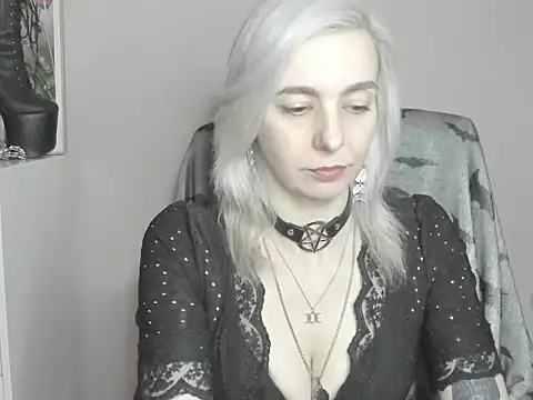 velvetanne online show from July 16, 6:41 am
