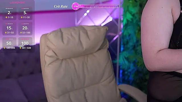 RedFoxxyX online show from July 11, 7:16 pm