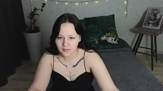 Snapshot of Tori_cute chatting on May 28, 12:19 am Tori cute online show from May 28, 12:19 am