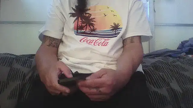 brazybooty92 online show from June 30, 9:27 pm
