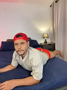 Snapshot of Nate_tyler1 chatting on May 26, 2:29 am Nate tyler1 online show from May 26, 2:29 am