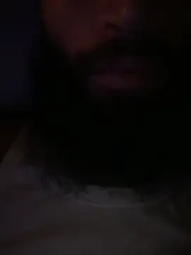 Snapshot of madehercumm chatting on May 24, 9:25 am madehercumm online show from May 24, 9:25 am