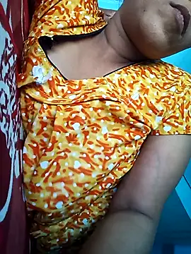 Snapshot of ritu4 chatting on May 28, 7:27 am ritu4 online show from May 28, 7:27 am