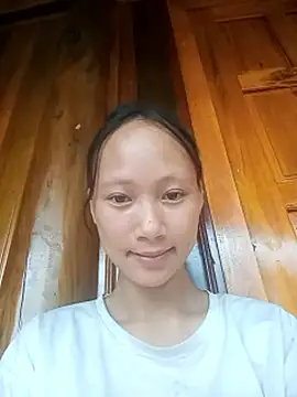 hellenmay11 online show from June 7, 9:57 am
