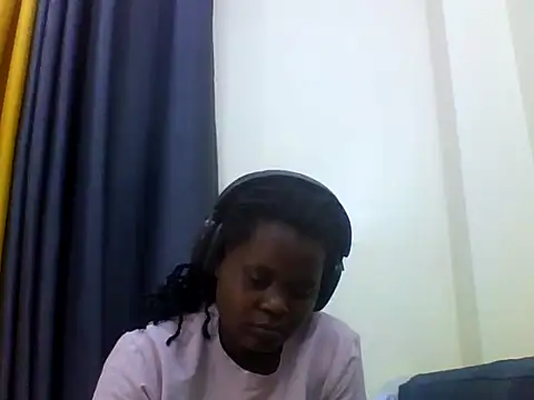 Snapshot of ladar chatting on May 29, 4:38 pm ladar online show from May 29, 4:38 pm