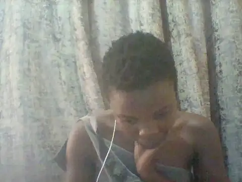 Snapshot of tina_2030 chatting on May 26, 5:36 am tina 2030 online show from May 26, 5:36 am