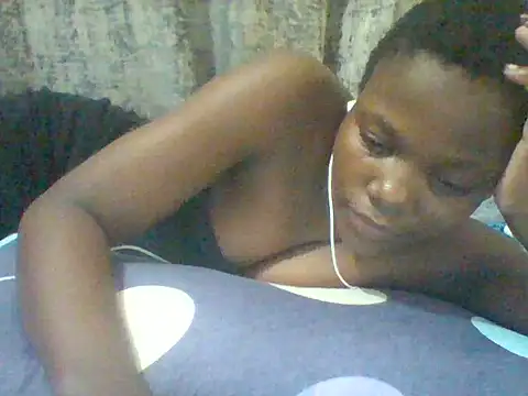 Snapshot of tina_2030 chatting on July 7, 7:23 am tina 2030 online show from July 7, 7:23 am