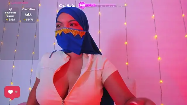 Amira 002 online show from May 26, 7:32 pm