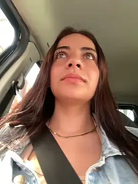 Snapshot of Hanna_Cruz_ chatting on May 20, 3:29 pm Hanna Cruz online show from May 20, 3:29 pm