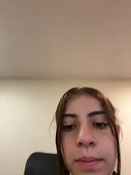 Snapshot of Hanna_Cruz_ chatting on May 29, 10:30 pm Hanna Cruz online show from May 29, 10:30 pm