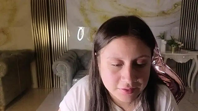 LyraFrost s online show from May 29, 3:15 am