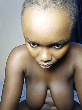 Snapshot of Sexymaurine chatting on May 28, 2:09 am Sexymaurine online show from May 28, 2:09 am