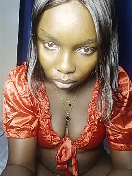 Snapshot of Sexymaurine chatting on May 29, 2:20 am Sexymaurine online show from May 29, 2:20 am