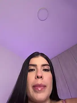 Danilopez3 online show from May 29, 12:41 am