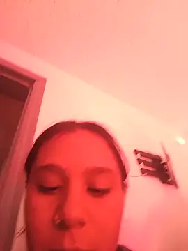 Snapshot of Amber_rose17 chatting on May 26, 9:44 pm Amber rose17 online show from May 26, 9:44 pm