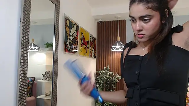 Snapshot of _Lucy_Grey_ chatting on May 30, 11:07 am Lucy Grey online show from May 30, 11:07 am