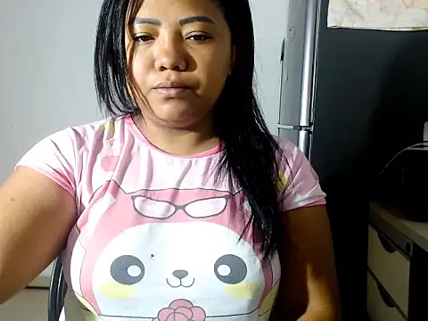 Snapshot of Ambber_Smith chatting on May 31, 11:50 am Ambber Smith online show from May 31, 11:50 am