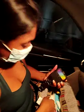 Snapshot of Miss_Anjali_Sany chatting on July 16, 10:49 pm Miss Anjali Sany online show from July 16, 10:49 pm