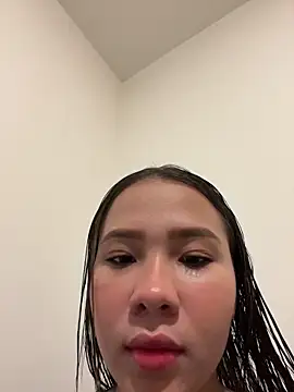 bellaroch online show from June 17, 1:52 am