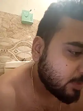 Snapshot of Sexyboyforyou33 chatting on May 22, 10:48 pm Sexyboyforyou33 online show from May 22, 10:48 pm