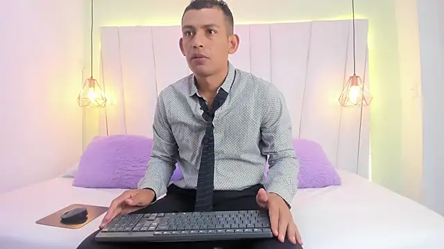 AntonioRuda online show from May 23, 5:50 pm